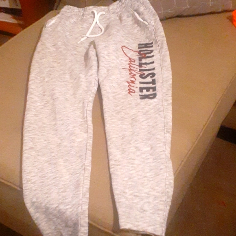 Sweat pants